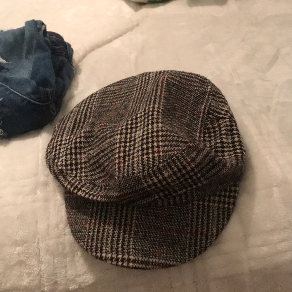 Plaid hat